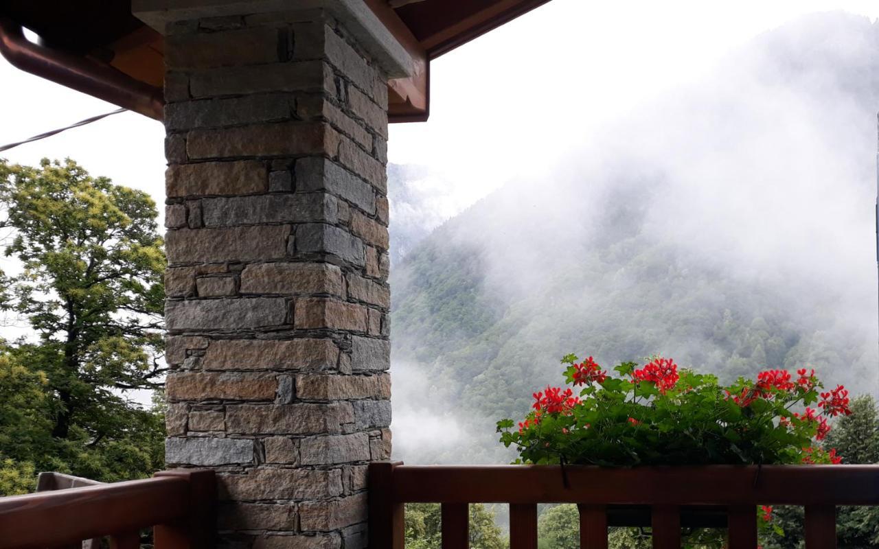 Casa All'Alpe Gaggetto B & B Anzino Eksteriør billede